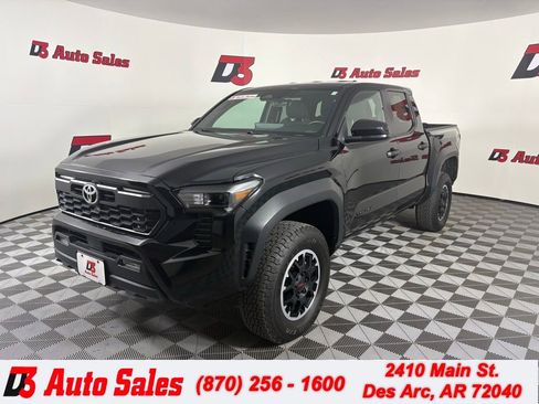 Used 2024 Toyota Tacoma TRD Off-Road image 1