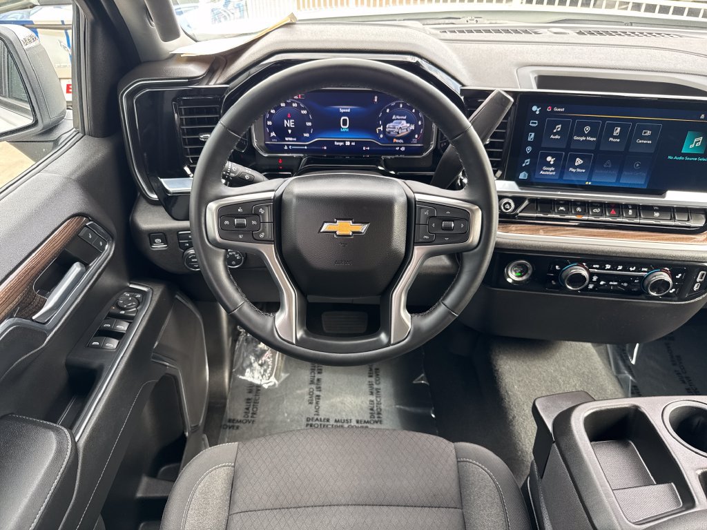 Used 2024 Chevrolet Silverado 1500 LT AWD/4WD image 13