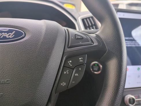 Used 2021 Ford Edge SE FWD image 31
