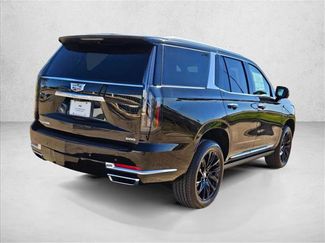 New 2026 Cadillac Escalade Luxury video 2