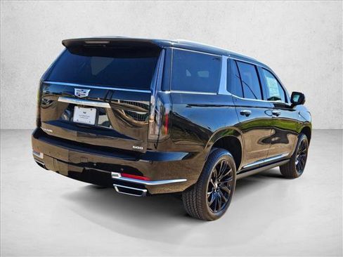 New 2026 Cadillac Escalade Luxury image 2