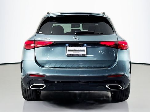 New 2026 Mercedes-Benz GLC 300 image 3