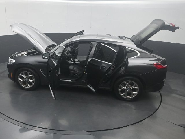 Used 2021 BMW X4 xDrive30i AWD/4WD image 46