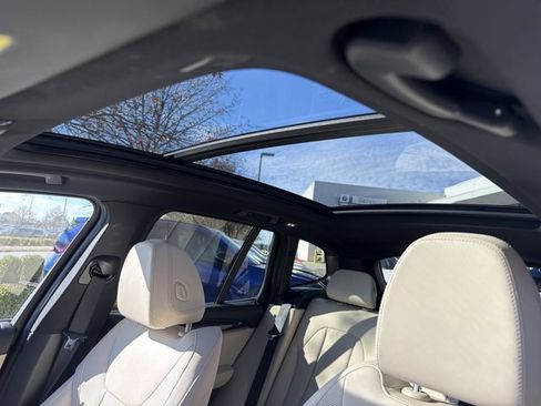 Certified 2024 BMW X3 xDrive30i w/ Premium Package w/ZPA image 9