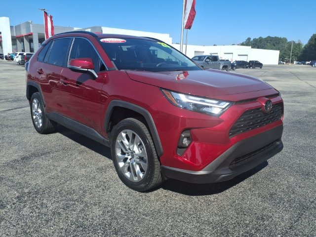 Used 2023 Toyota RAV4 XLE Premium FWD image 1