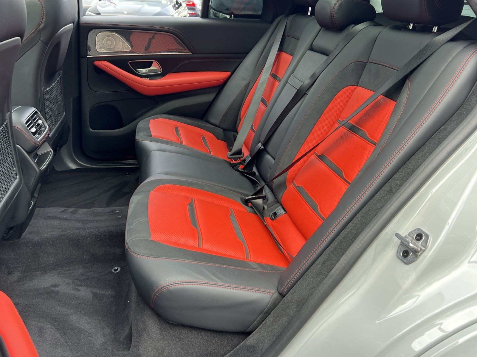 Used 2024 Mercedes-Benz GLE 53 AMG 4MATIC image 30