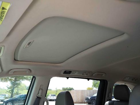 Used 2016 Honda Odyssey EX-L image 28