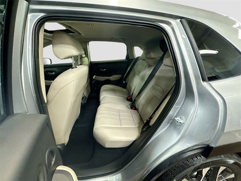 New 2026 Honda HR-V EX-L image 23