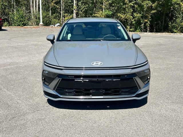 Used 2025 Hyundai Sonata SEL FWD image 8