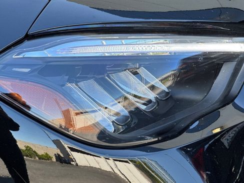 New 2026 Mercedes-Benz GLA 35 AMG 4MATIC image 11