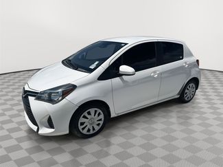 Used 2017 Toyota Yaris L image 1