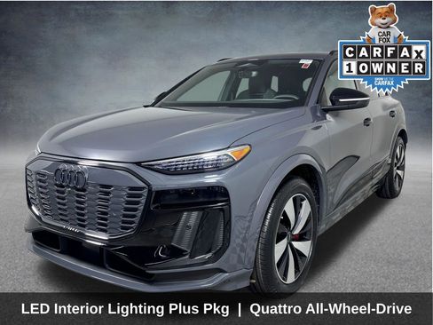 Used 2025 Audi SQ6 e-tron Prestige w/ Black Optic Package image 3