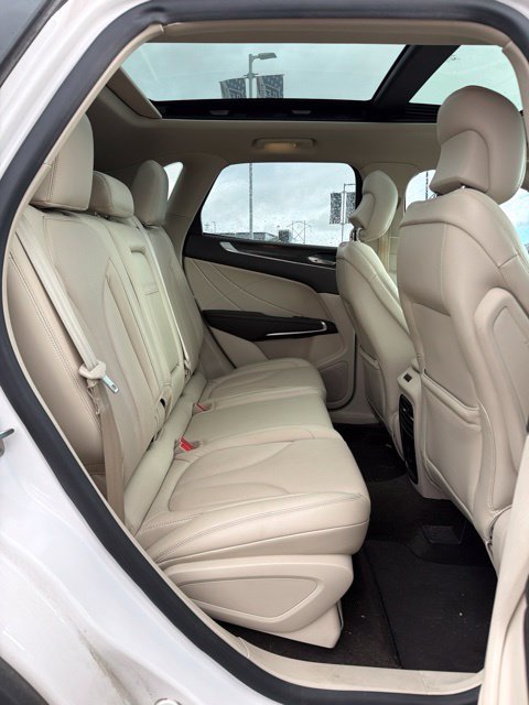 Used 2019 Lincoln MKC Reserve AWD/4WD image 8