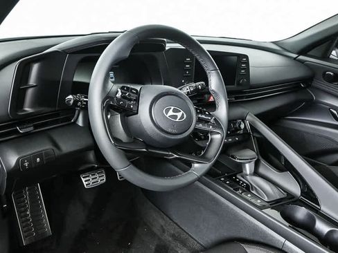 New 2026 Hyundai Elantra SEL Sport Premium image 30