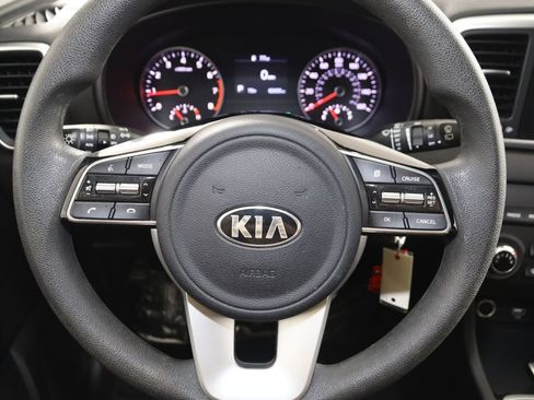 Used 2020 Kia Sportage LX AWD/4WD image 31