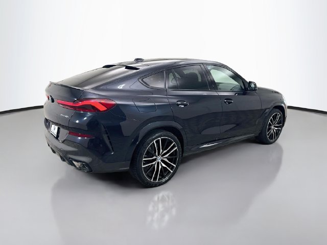 Used 2024 BMW X6 xDrive40i w/ Premium Package AWD/4WD image 7