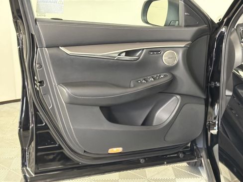 Used 2023 INFINITI QX50 Luxe image 21