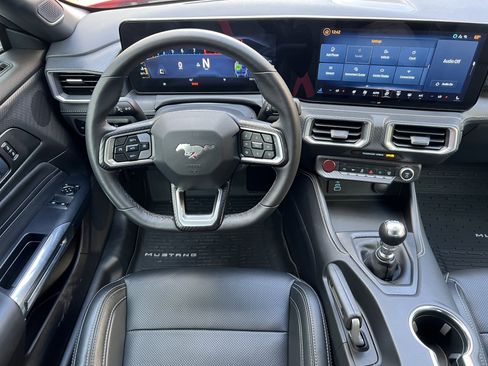 Used 2025 Ford Mustang GT Premium w/ GT Performance Package image 32