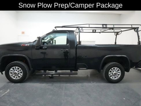 Used 2020 Chevrolet Silverado 2500 W/T w/ WT Convenience Package image 4