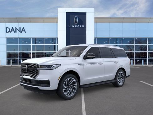 New 2026 Lincoln Navigator Premiere image 1