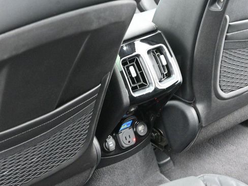 Used 2023 Kia Sorento SX Prestige AWD/4WD image 35