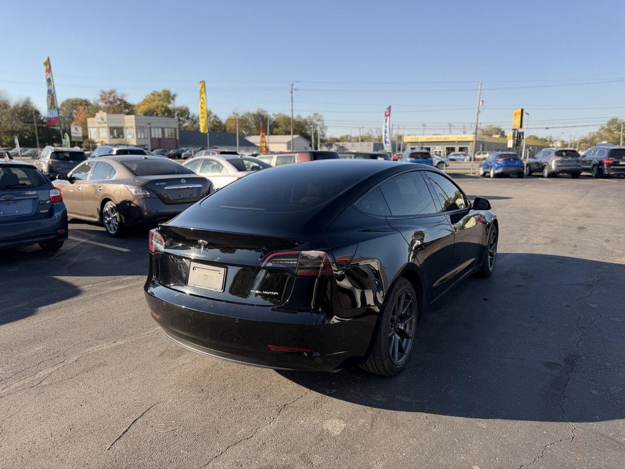 Used 2022 Tesla Model 3 Long Range AWD/4WD image 8