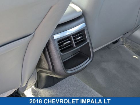 Used 2018 Chevrolet Impala LT image 30