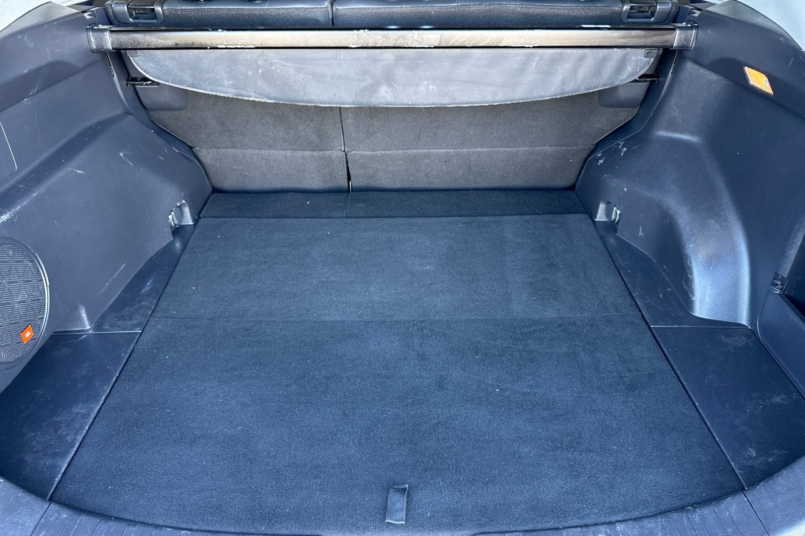 Certified 2020 Toyota RAV4 XLE Premium AWD/4WD image 14