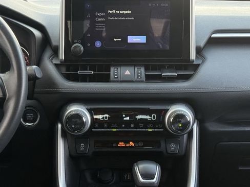 Used 2023 Toyota RAV4 XLE Premium image 17