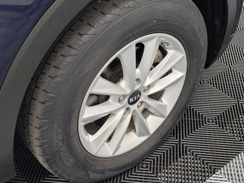 Used 2020 Kia Sorento LX w/ LX I4 Convenience Package FWD image 31