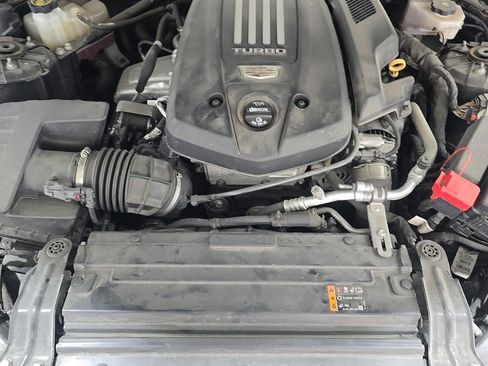 Used 2022 Cadillac CT4 Premium Luxury RWD image 13