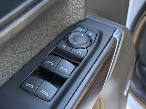 Used 2020 GMC Sierra 1500 SLT w/ SLT Premium Plus Package image 17