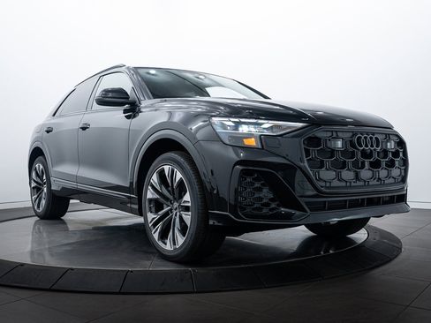 New 2025 Audi Q8 Premium Plus image 1