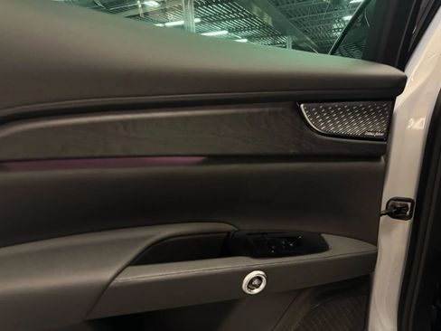 Used 2023 Maserati Grecale Modena image 15