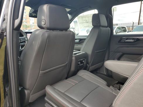 New 2026 Chevrolet Suburban RST w/ Comfort Package image 17