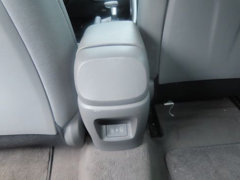 Used 2024 Hyundai Elantra SEL FWD image 19