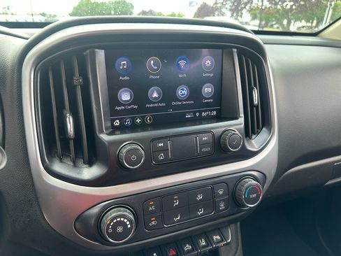 Used 2022 Chevrolet Colorado LT w/ Safety Package image 20