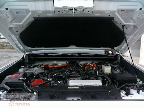 Used 2024 Toyota Tacoma TRD Pro image 10