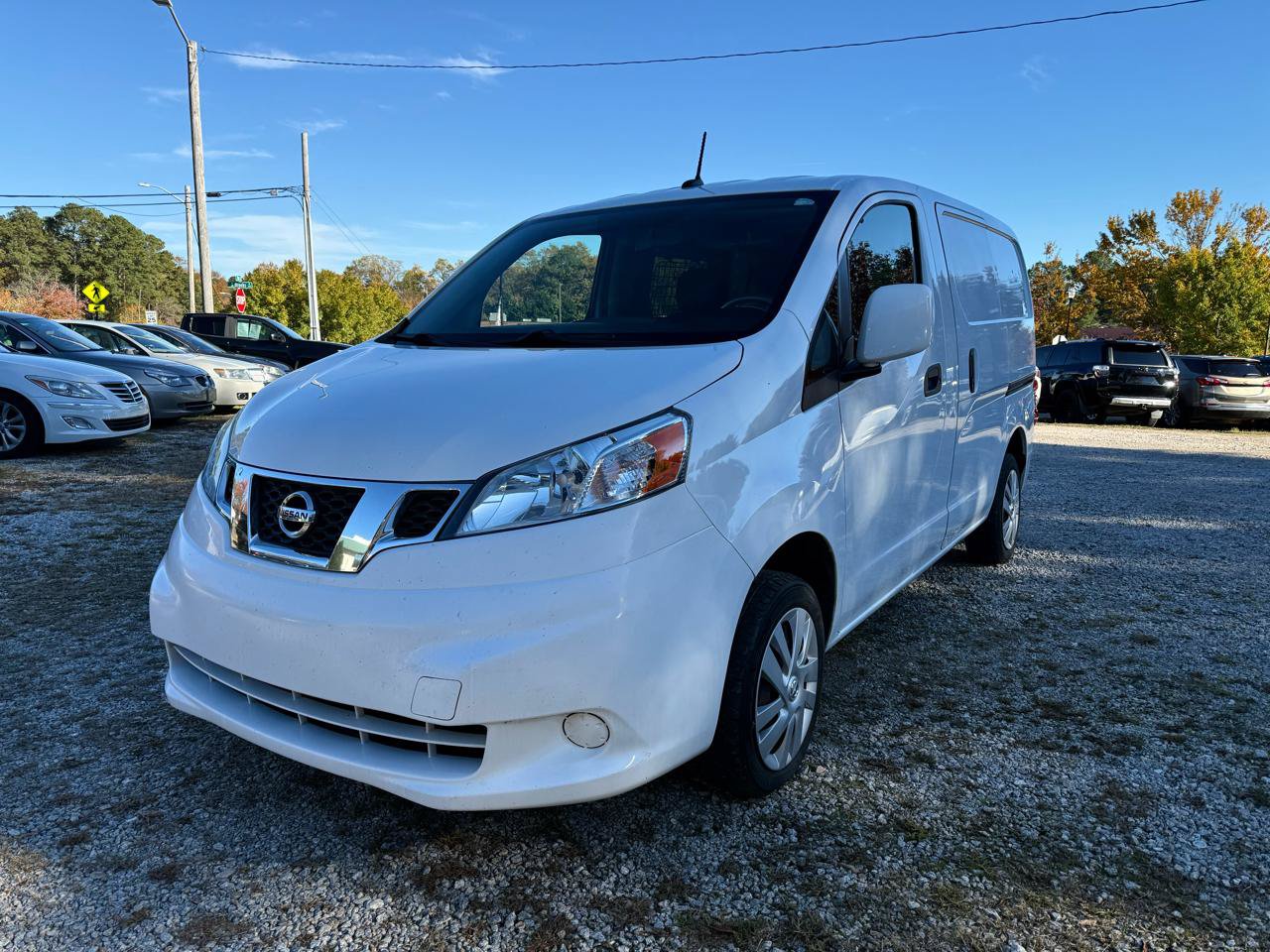 Used 2020 Nissan NV200 SV w/ Sliding Glass Door Package FWD image 1