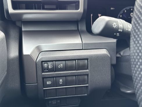 Used 2025 Toyota Tacoma SR5 RWD image 26