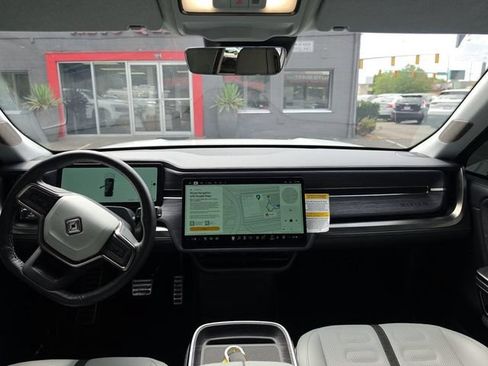 Used 2024 Rivian R1S Adventure Quad AWD/4WD image 27