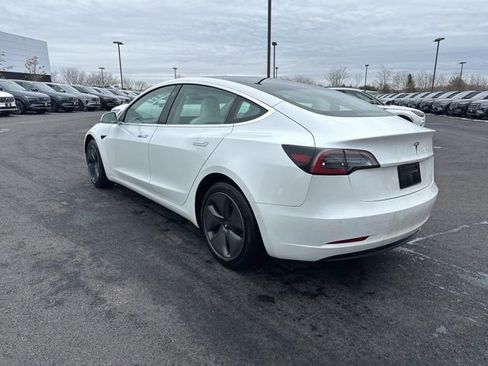 Used 2020 Tesla Model 3 Standard Range Plus image 4