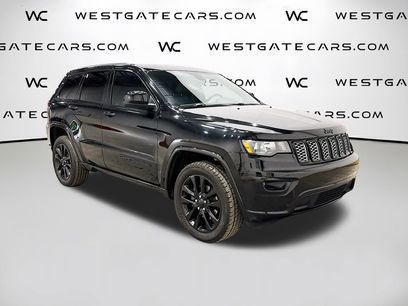 Used 2019 Jeep Grand Cherokee Altitude