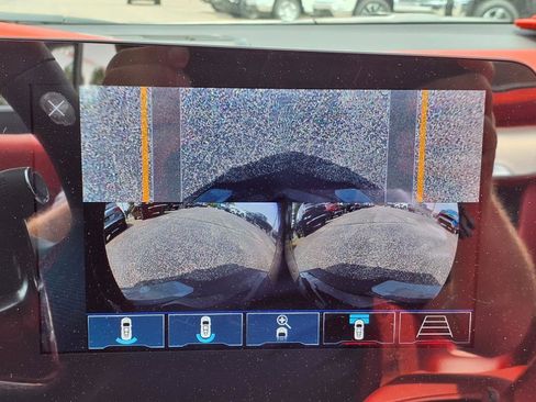 Used 2025 Chevrolet Corvette Stingray Premium Conv w/ Z51 Performance Package image 24