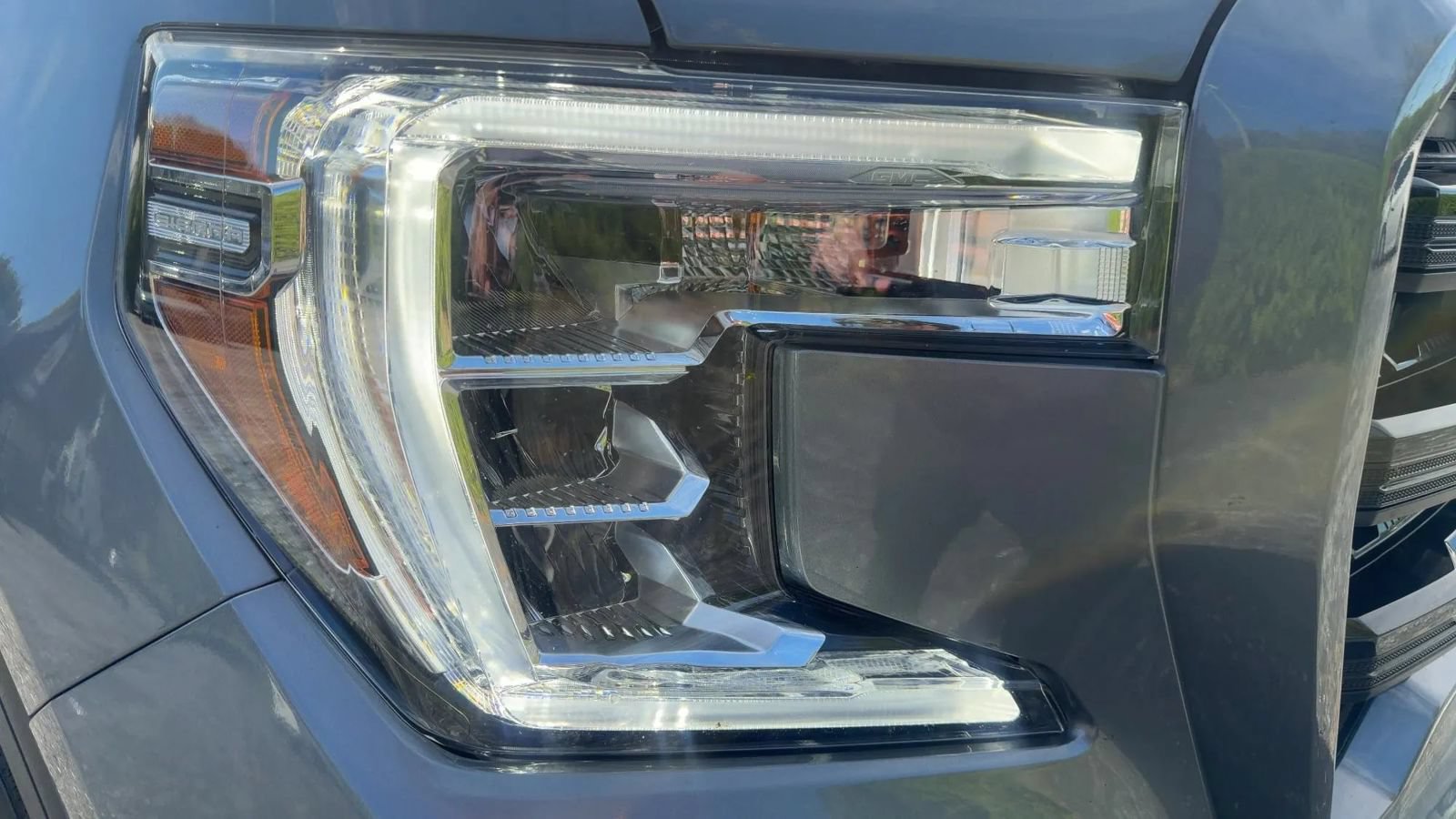 Used 2022 GMC Sierra 1500 Elevation AWD/4WD image 19