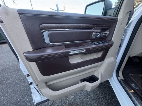 Used 2014 RAM 1500 Laramie Longhorn image 10