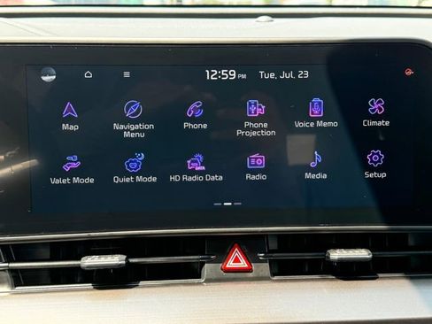 Certified 2025 Kia Sportage EX image 42