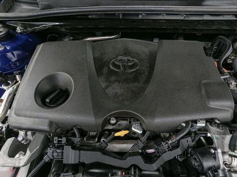 Used 2025 Toyota Camry XSE image 14