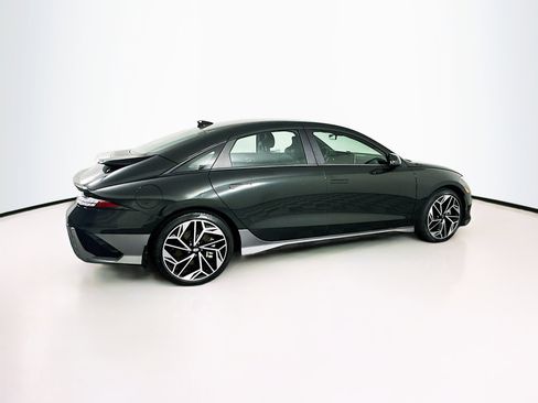 Used 2024 Hyundai Ioniq 6 SEL image 10