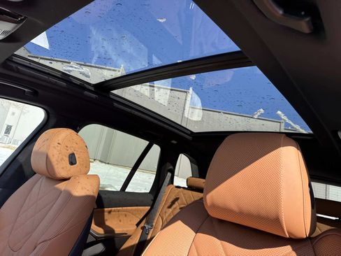 New 2026 BMW X5 xDrive40i w/ M Sport Package image 3